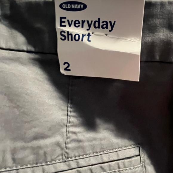 Old Navy Women's Gray Bermudas - Picture 4 of 4